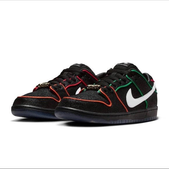 🗽 Nike Dunk Low SB Bronx Girls Skate 🚉